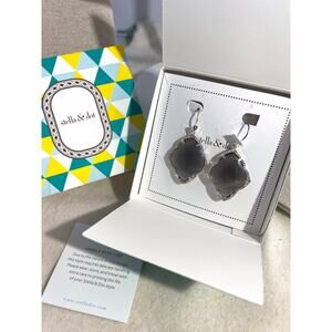 NIB Stella & Dot Isabella Chandelier Earrings Smokey Blue-Gray in Silver